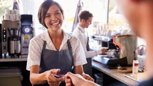 ¿Debería invertir en un sistema de punto de venta?